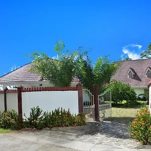 Ixora Apartment Anse Royale