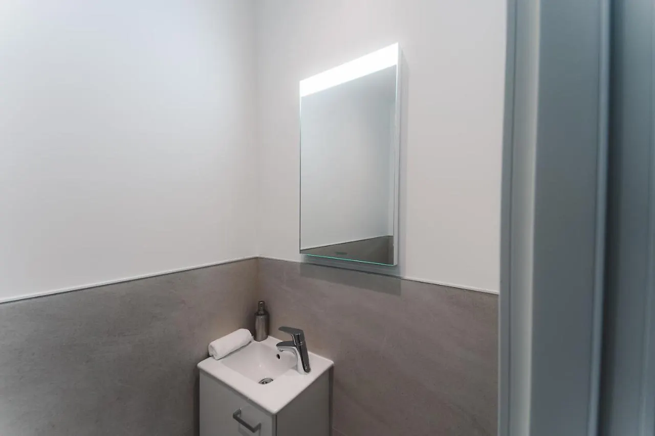 Triangle City Apartment II Vienna Austria